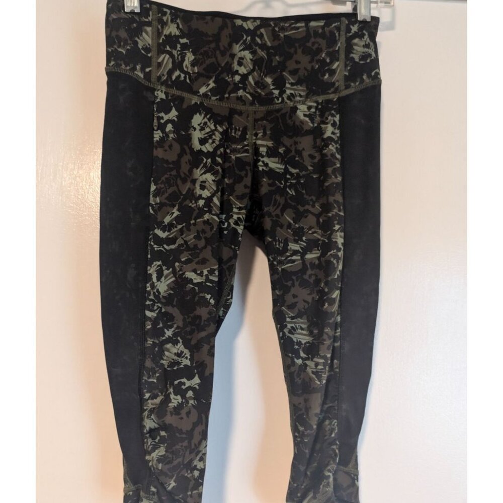 Lululemon Stop at Nothing crop leggings sz 4 camo